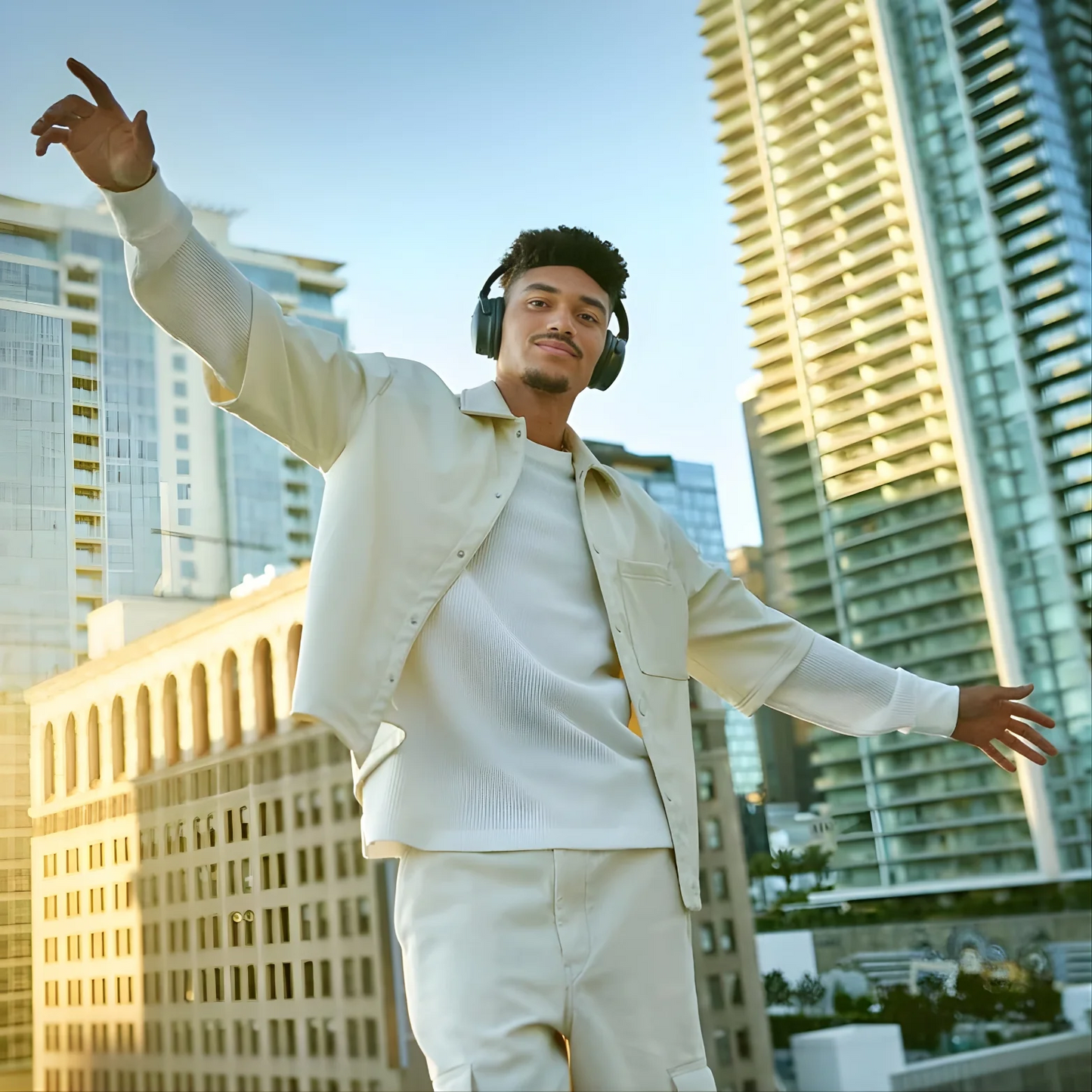 B0SE QUIETCOMFORT HEAPDPHONES